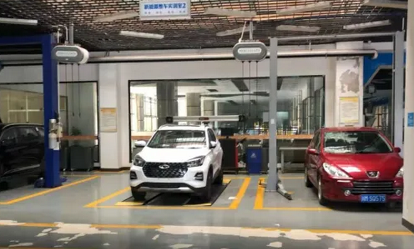 四川希望汽車(chē)技師學(xué)院