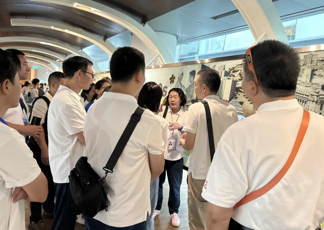 成都泛美航空旅游職業(yè)學(xué)校