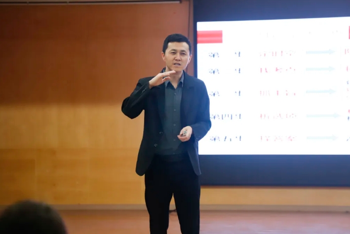 丹秋美亞學(xué)校