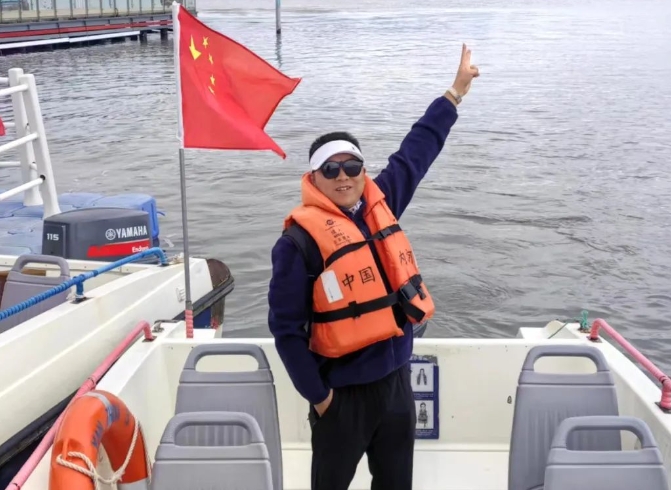 成都棠湖外國語學(xué)校