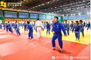 2024年四川體育職業(yè)學(xué)院學(xué)校合作與交流項(xiàng)目介紹_合作與交流好不好