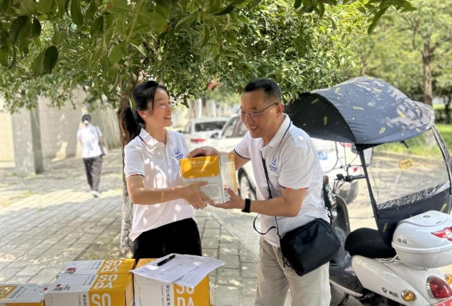 成都佳興外國語學(xué)校