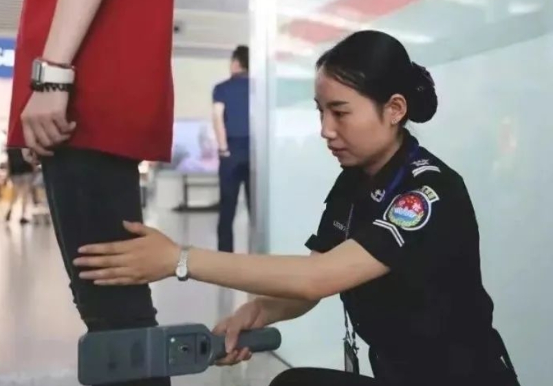 成都泛美航空旅游職業(yè)學(xué)校