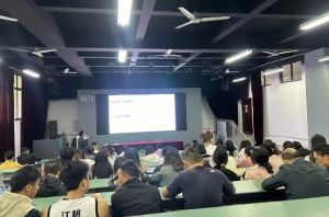 2025年成都廣信數(shù)字技術職業(yè)學校師資實力如何_師資實力介紹