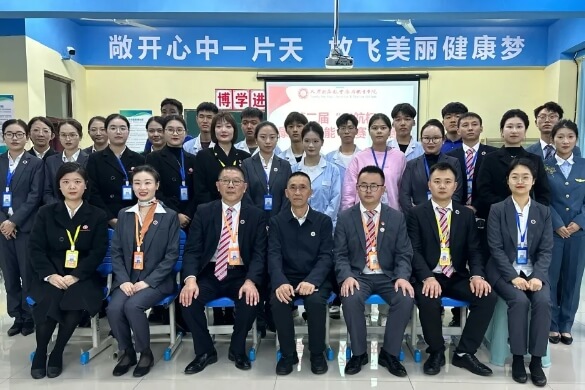 四川天府新區(qū)航空旅游職業(yè)學院