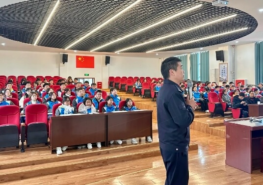 成都天翼學(xué)校