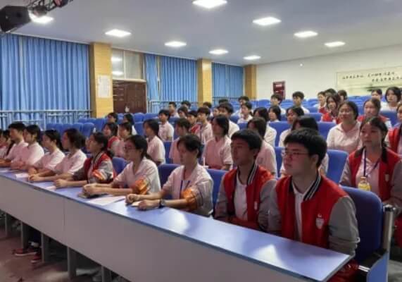 成都市現(xiàn)代職業(yè)技術學校