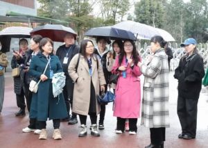 2025年青蘇職業(yè)中專學校師資如何_師資介紹