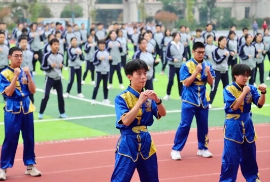 成都市新津區(qū)成外學(xué)校