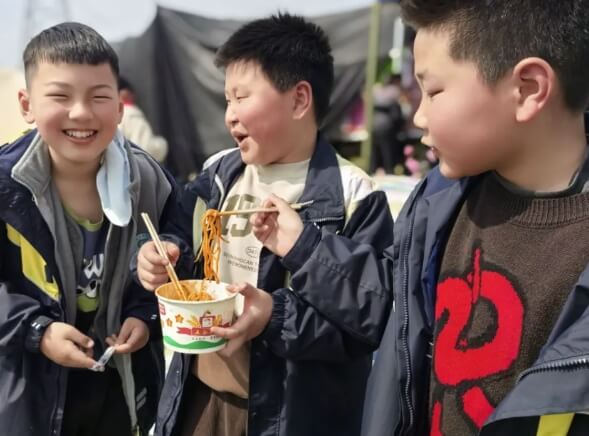 射洪綠然國際學(xué)校