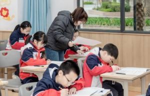 2025年成都新川外國(guó)語(yǔ)學(xué)校招生對(duì)象_招生辦法