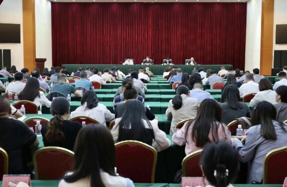 成都市大邑縣正卓教育職業(yè)學(xué)校