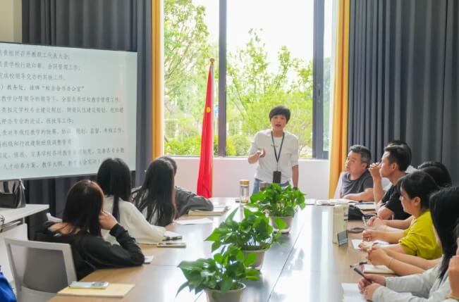 四川科技職業(yè)學(xué)院中職部