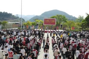 2025年鹽亭職校收費(fèi)是多少_優(yōu)惠政策介紹