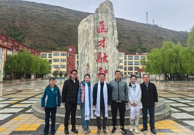 成都市現(xiàn)代職業(yè)技術(shù)學(xué)校