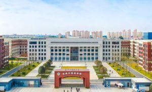 2025年北外附屬東坡外國(guó)語(yǔ)學(xué)校高中復(fù)讀班如何_高中復(fù)讀班介紹