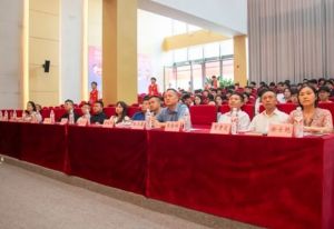 2025年天府新區(qū)信息職業(yè)學(xué)院招生計(jì)劃_招生分?jǐn)?shù)線