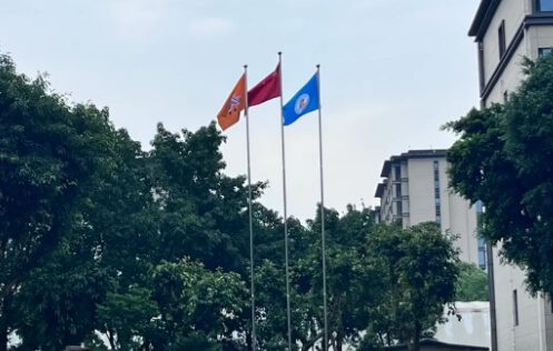 成都佳興外國語學校