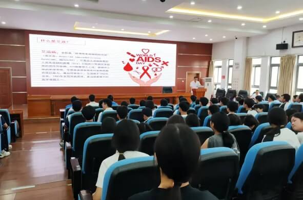 成都市工程職業(yè)技術(shù)學校