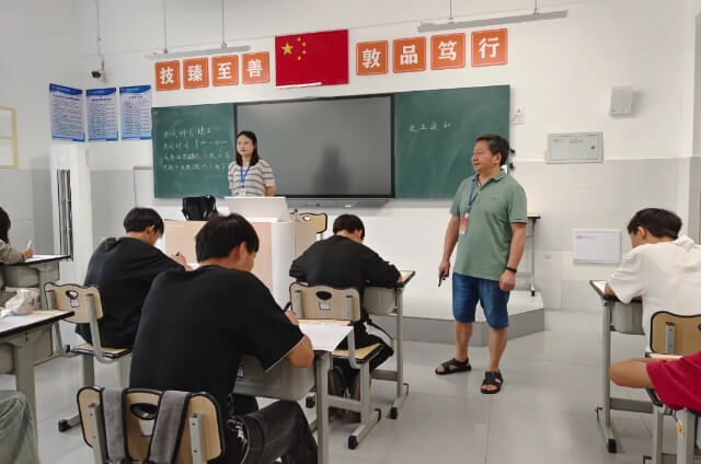 古藺職高