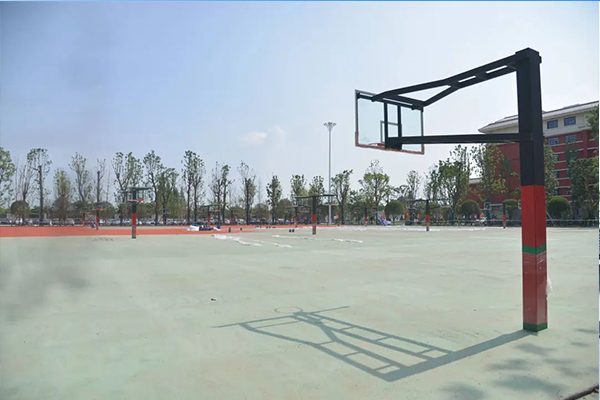 金堂潤澤高級中學
