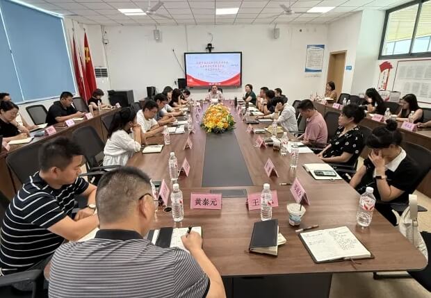 成都新世紀(jì)外國語學(xué)校