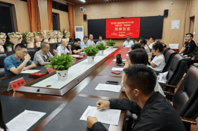 2026年四川省仁壽縣鏵強(qiáng)中學(xué)師資怎么樣_成績(jī)好嗎